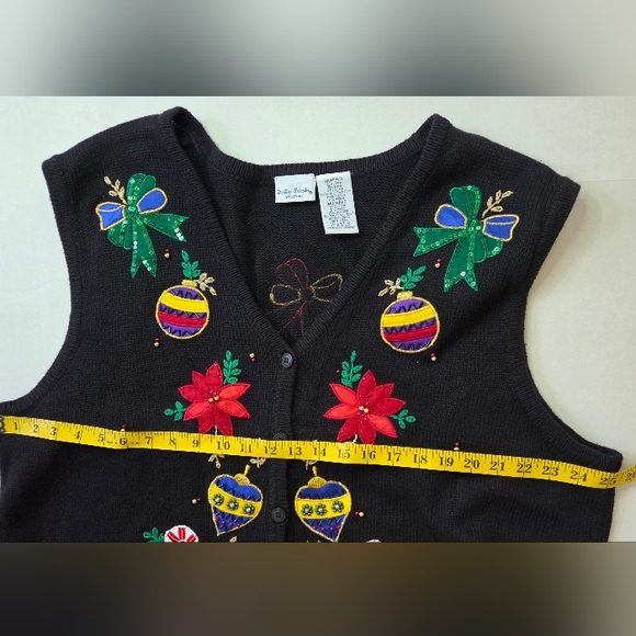 Vintage Bobbie Brooks Womens Christmas Sweater Vest Size 22/24 Embroidered Black - Picture 5 of 6